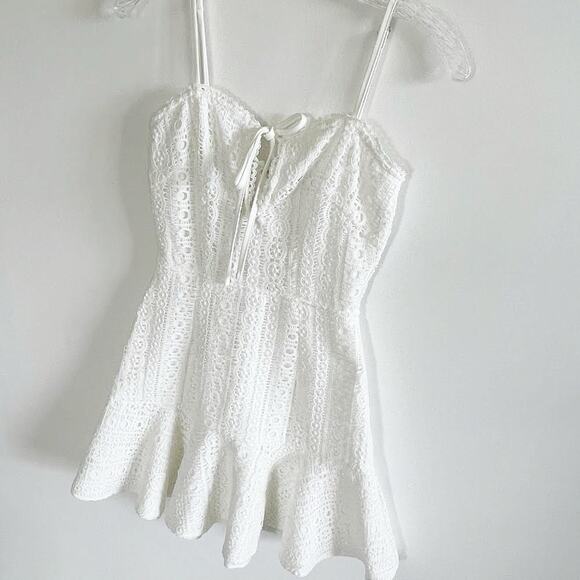 Superdown x revolve White Del Crochet Keyhole Dress - Picture 4 of 9